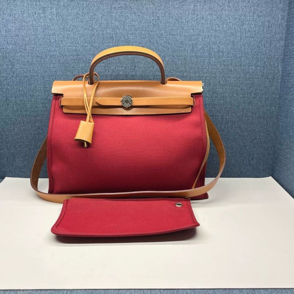 Hermès Women Pre-Loved Bag Very Good Condition